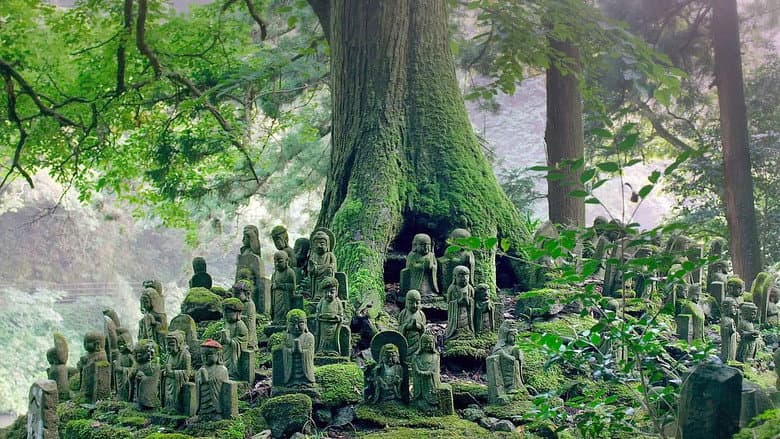 Land of Prayers