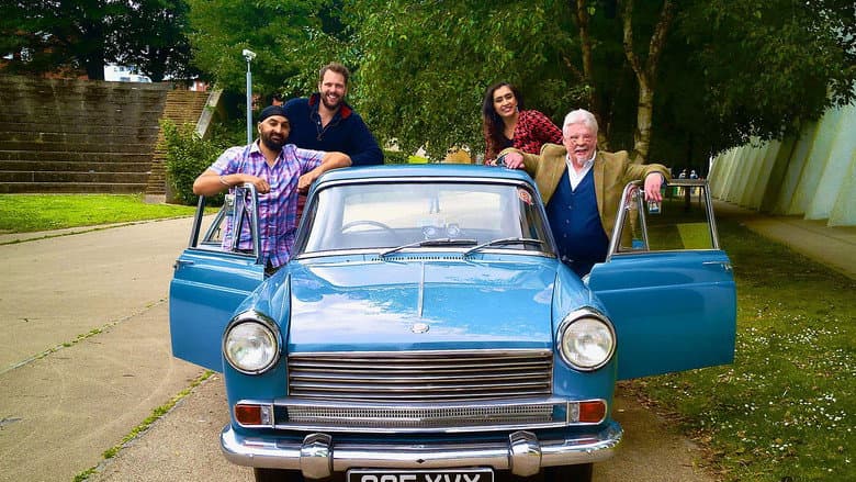 Monty Panesar v Simon Weston